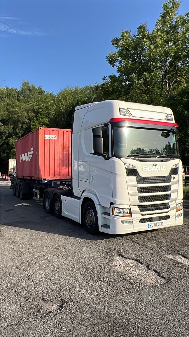Our Scania WU70 DFF hauling a container trailer